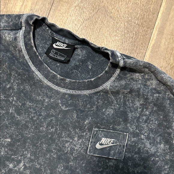 Nike Sportswear Crew Rebel Sweatshirt - Picture 6 of 7